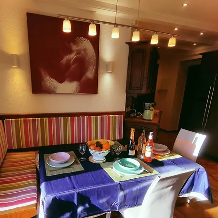Le Nid D'aigle Centre Avec Forfait Piscine Sauna Jacuzzi En Option Apartment