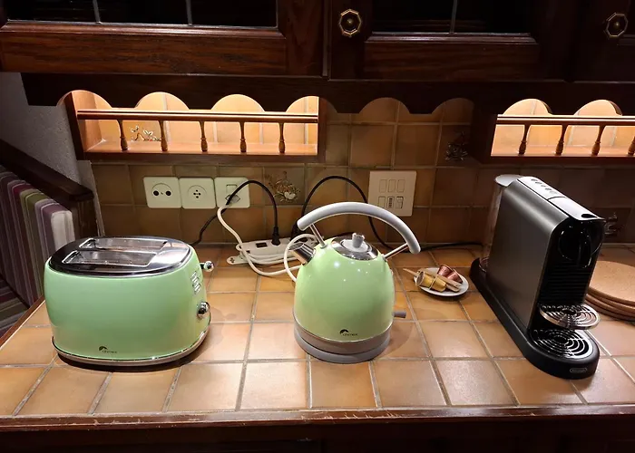 Le Nid D'aigle 405 Centre Avec Forfait Piscine Sauna Jacuzzi En Option شقة ليسين