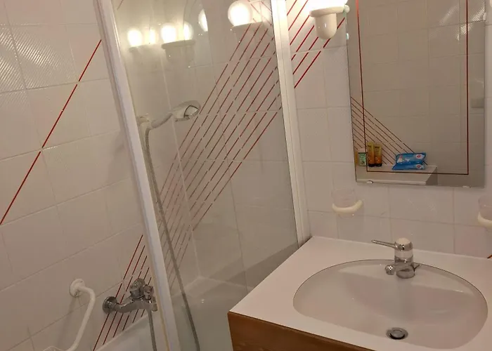 Le Nid D'aigle 405 Centre Avec Forfait Piscine Sauna Jacuzzi En Option *