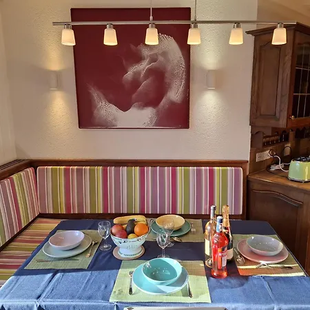 Appartement Le Nid D'aigle Centre Avec Forfait Piscine Sauna Jacuzzi En Option