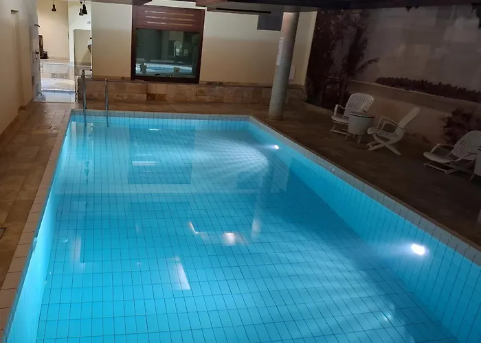 Le Nid D'aigle 405 Centre Avec Forfait Piscine Sauna Jacuzzi En Option * Leysin